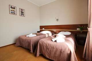 Отели типа «постель и завтрак» Gościniec Kaszubski Картузы Двухместный номер с 2 отдельными кроватями-12